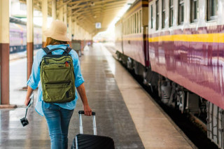 Az európai turisták egyedül tervezik utazásukat